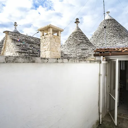 Il Trullo Degli Arazzi *